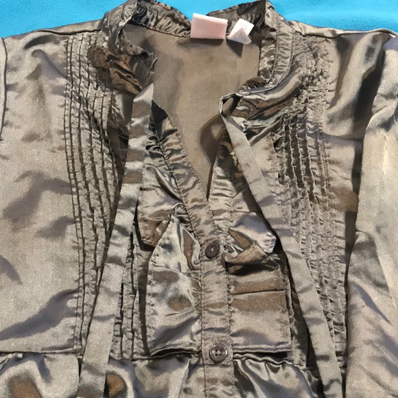 Silly silver tunic - Picture 2 of 3